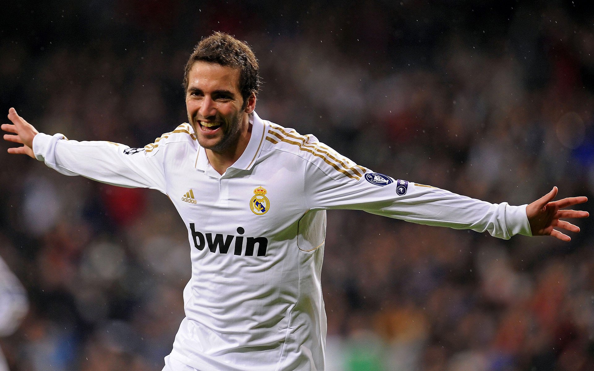 当时间只剩最后五秒，福克斯微笑着撕碎了活塞的心脏